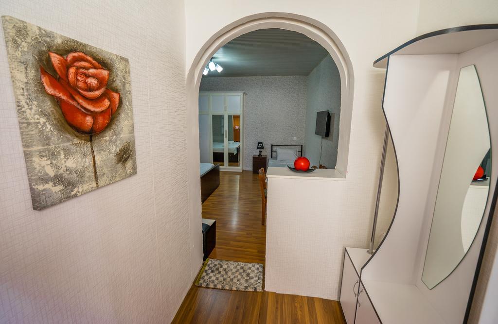 Tbilisi 300 Apartment Bagian luar foto
